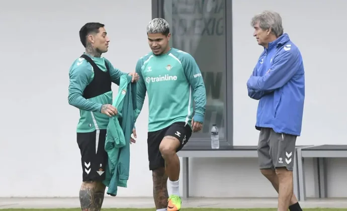 Antony se queda en el gimnasio. Chimy y Cucho se incorporan parcialmente