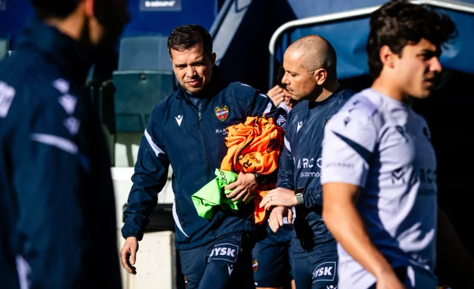 Toljan, Raghouber y Elgezabal, bajas en la sesión previa al derbi