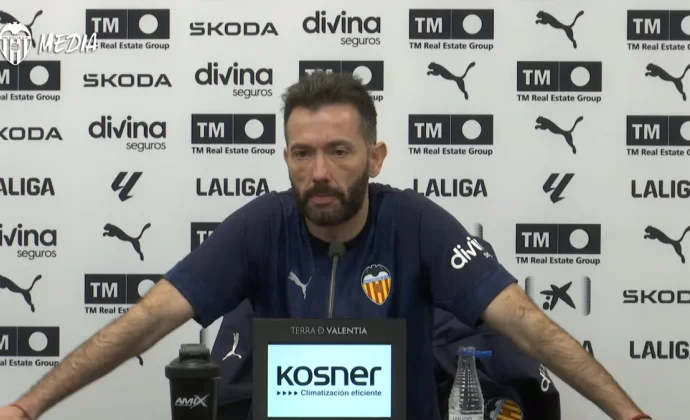 Corberán habla de Foulquier, Thierry, Danjuma, Javi Guerra, su situación personal y el derbi