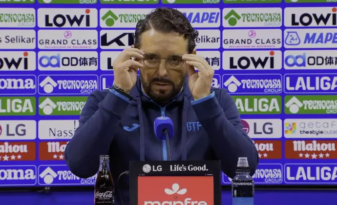 Bordalás celebra el triunfo y habla de Djené y la pareja Satriano-Luis Vázquez