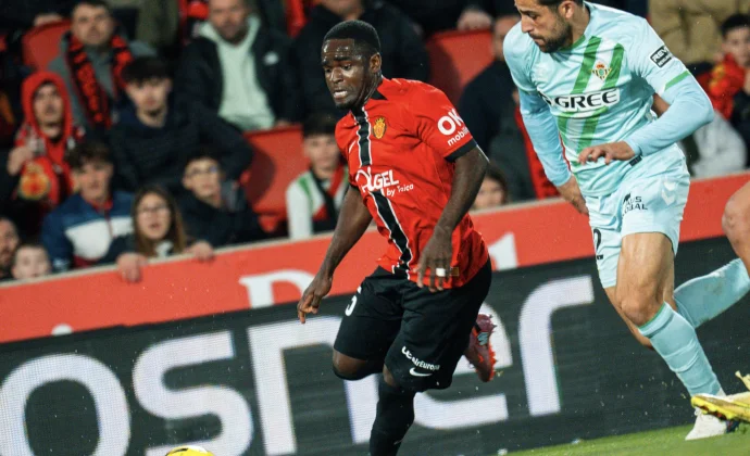 Zito Luvumbo para sacar a Arrasate del bucle