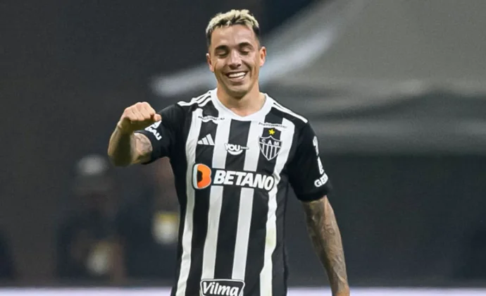 Valencia y Renzo Saravia acercan posturas