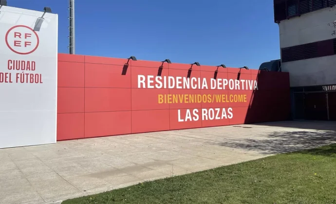 El Rayo se encierra en Las Rozas alejado de los focos y de la prensa