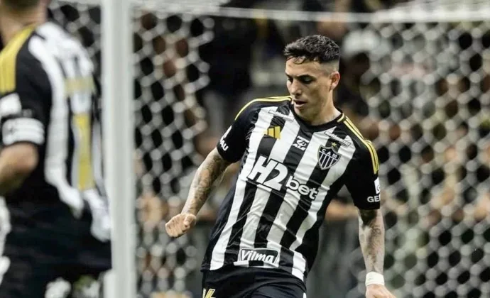 El Valencia llega a un acuerdo con Renzo Saravia