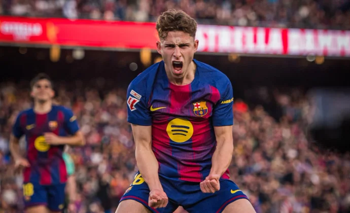 El Barça recupera el liderato al trote