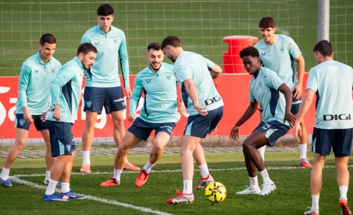 Berenguer, Nico Williams y Jauregizar empiezan la semana al margen y Sannadi ya pisa césped