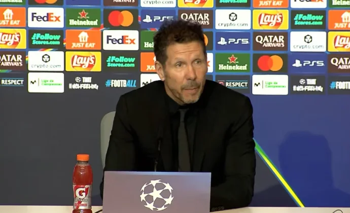 Simeone celebra el pase a octavos y habla de Cardoso, Lookman, Griezmann, Alvarez y Sorloth
