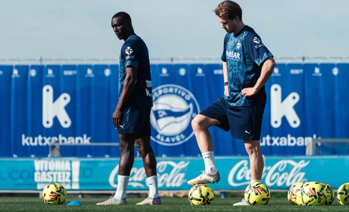 El Alavés retomó los entrenamientos este martes con Koski integrado con el grupo