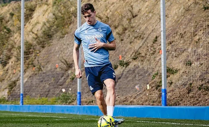 Ander Barrenetxea y Luka Sucic completan otro entrenamiento con el grupo