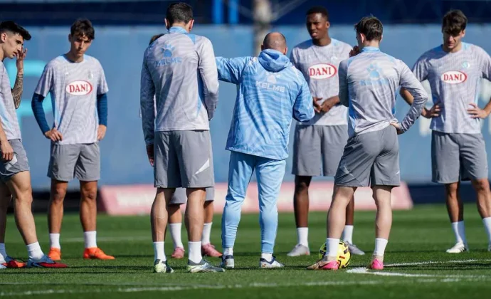 El Espanyol completa la segunda sesión de la semana con la única baja de Puado