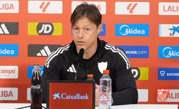 Almeyda, sobre Söw, Januzaj, Juanlu, Maupay, Isaac Romero, Mercado, Antony, Pellegrini y el derbi