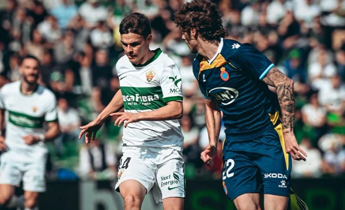 Elche y Espanyol se agarran de la mano por el camino de la amargura