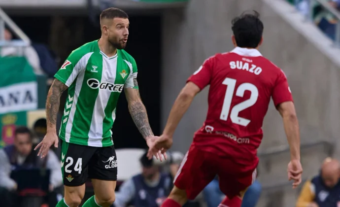 El Sevilla rompe el guion y planta cara al Betis
