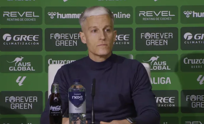 Javi Martínez analiza el empate y habla de Oso, Ejuke, Akor Adams y Almeyda