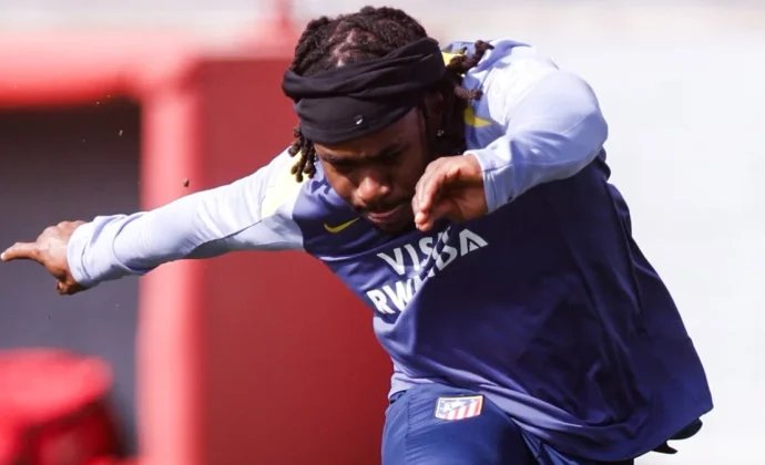 Simeone prueba once con velocidad y jerarquía para la vuelta de Copa