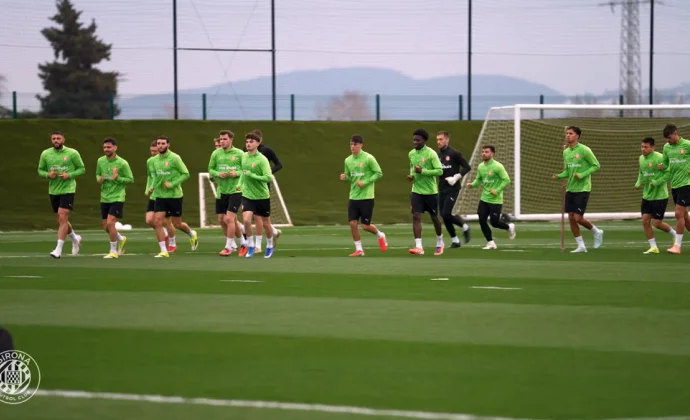 El Girona retoma el trabajo todavía sin Stuani ni Álex Moreno y con Blind y Bryan Gil gestionando cargas