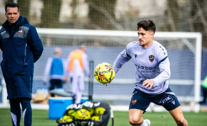 Elgezabal sigue fuera mientras el Levante afina su preparación para recibir al Girona