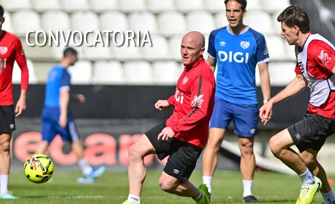 Vertrouwd, Nteka y Mumin, descartes de la lista para recibir al Real Oviedo