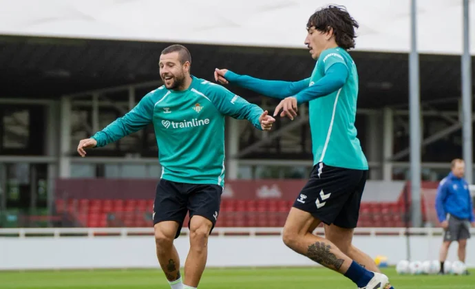 Ruibal vuelve al grupo en una sesión sin Pablo García ni los lesionados