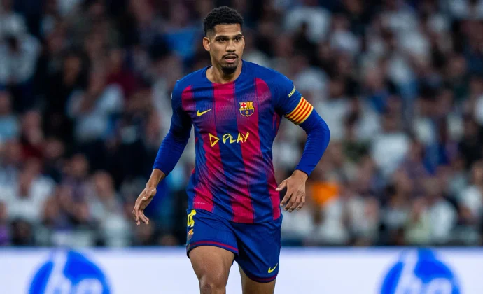 Sport ve a Araujo con serias opciones de iniciar en San Mamés