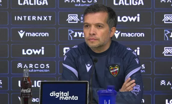 Luis Castro habla de Carlos Álvarez, Pablo, Elgezabal, Etta Eyong, Espí, Raghouber, Arriaga y el Girona