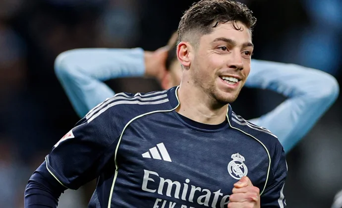 El Real Madrid se aferra a LaLiga agonizando