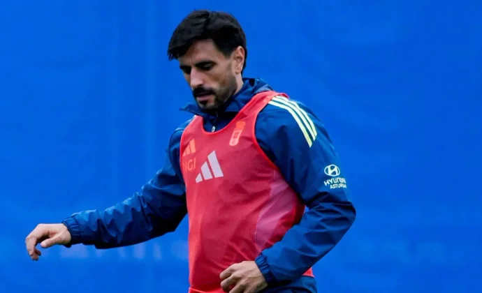 Costas, Bailly y Ejaria completan la sesión. Dendoncker, Borbas y Lucas Ahijado, bajas