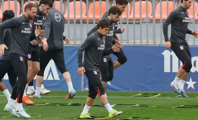 Barrios repite con el grupo y Mendoza es la única baja