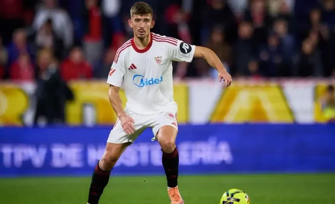 Parte médico oficial de Kike Salas y periodo estimado de baja