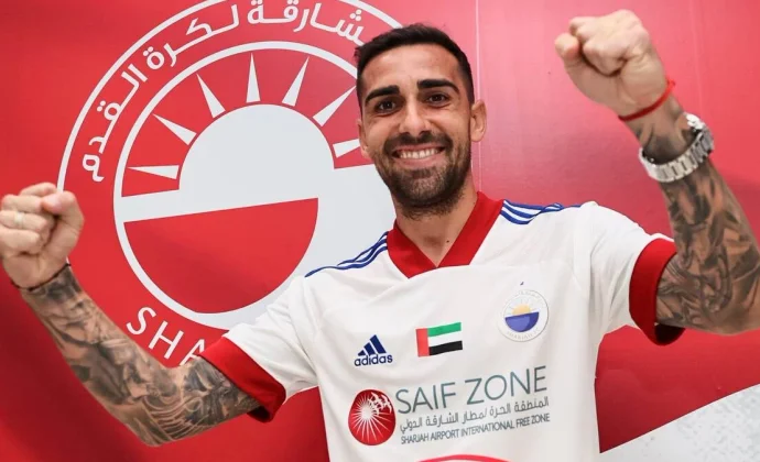 Paco Alcácer anuncia su retirada a los 32 años