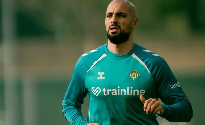 Amrabat recibirá el alta médica la semana que viene