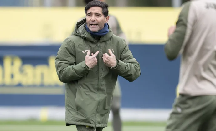 Ayoze y Logan Costa, al margen este jueves y bajas para viajar a Vitoria