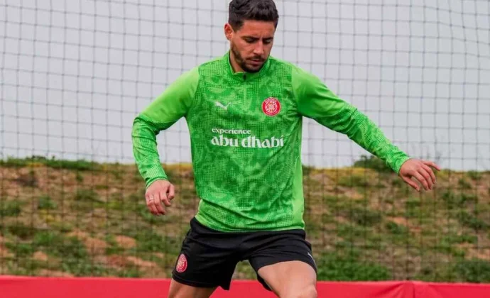 Álex Moreno completa otra sesión y recibe el alta médica