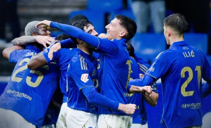 Mascletà para despertar al colista