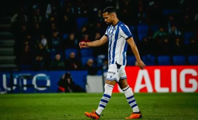 Parte médico oficial de Yangel Herrera: lesión muscular en el sóleo