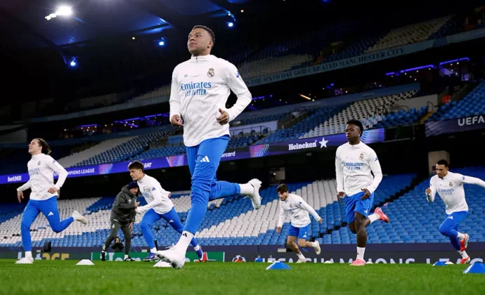 Mbappé y Carreras entrenan con el grupo en el Etihad, pero Bellingham y Alaba no