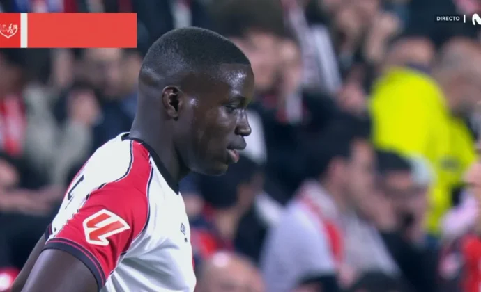 Nobel Mendy ve la doble amarilla, se pierde el Camp Nou y volverá apercibido