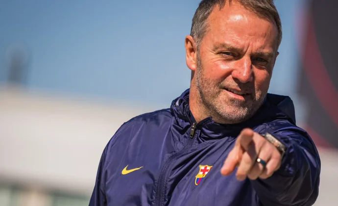 Flick ensayó un once con Fermín y Ferran para recibir al Newcastle