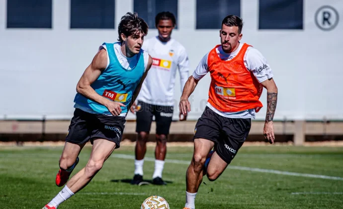 El Valencia avanza en la semana sin los cuatro lesionados