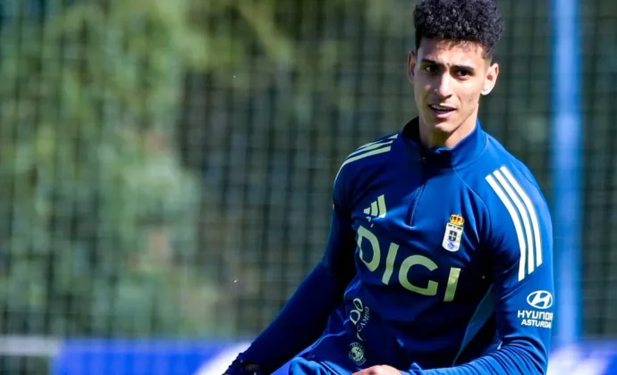 El Real Oviedo completa otra sesión sin Luka Ilic, que está casi descartado