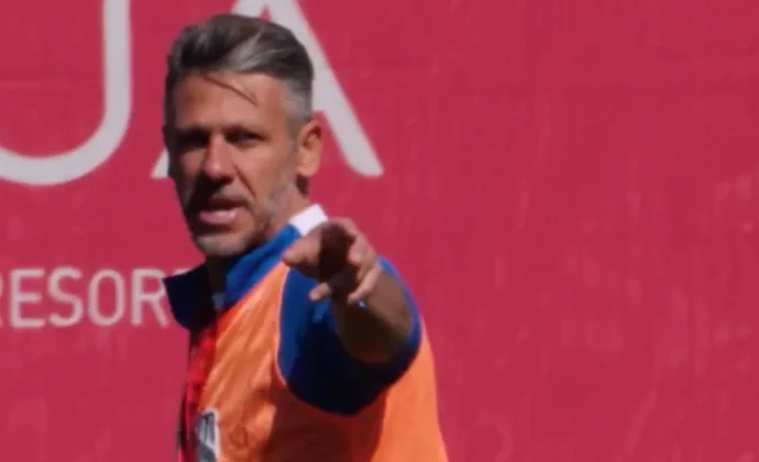 Llabrés repite con el grupo en una sesión con varias bajas