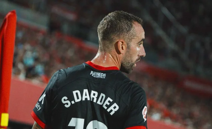 Demichelis duda si repetir el centro del campo o dar entrada a Darder