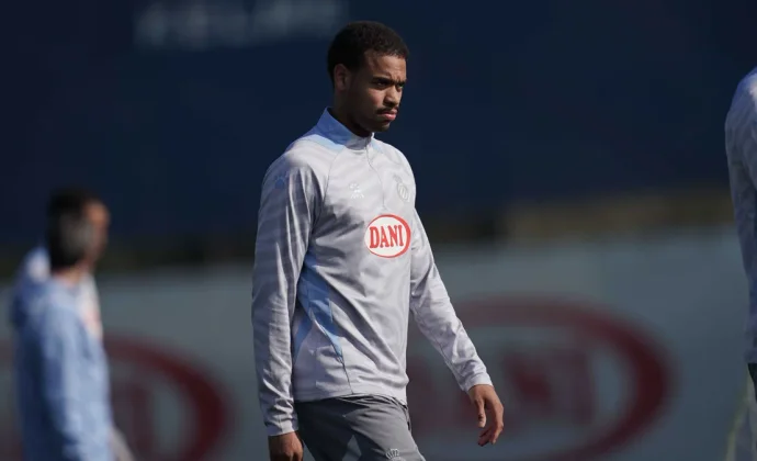 El Espanyol vuelve al trabajo sin Calero, Roca ni Puado