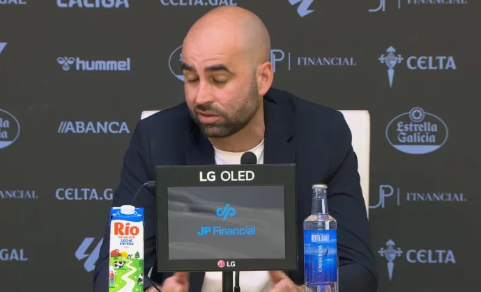 Giráldez trata de explicar lo sucedido y habla de Radu, Mingueza, Moriba, Jutglà y los horarios