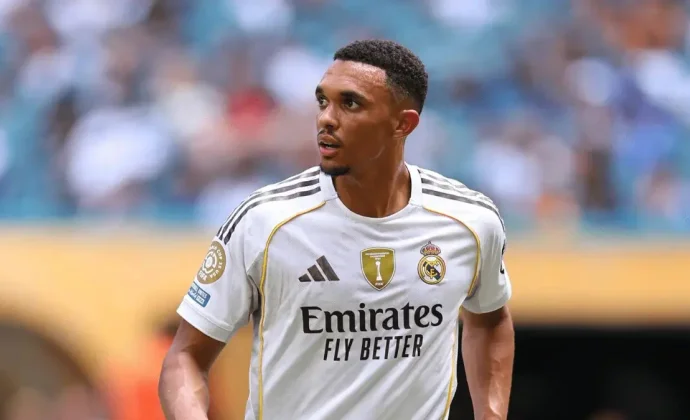 Trent se cae del once titular por impuntualidad