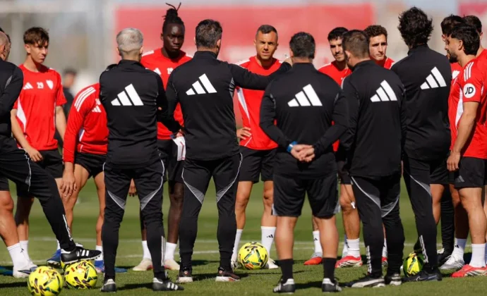 Peque, Azpilicueta y Kike Salas siguen al margen 