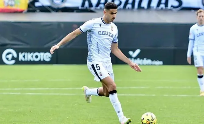 El Real Oviedo cierra a Youness Lachhab para reforzar su medular la próxima temporada