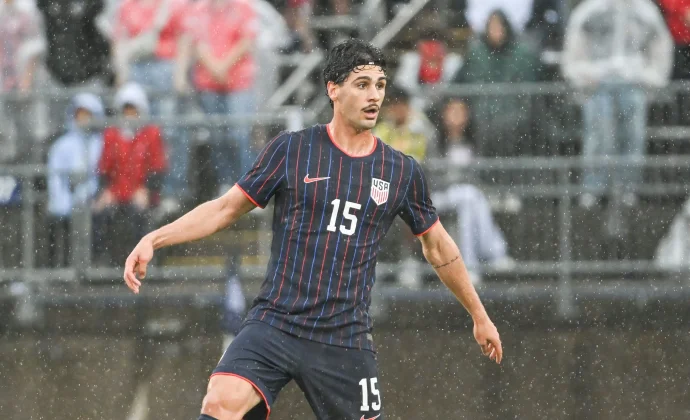 Cardoso fue sustituido por precaución en el descanso del partido de Estados Unidos