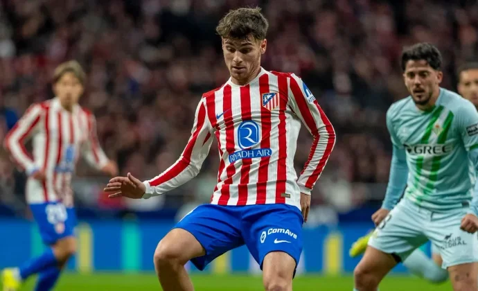 Rodrigo Mendoza se probará con el grupo la semana que viene