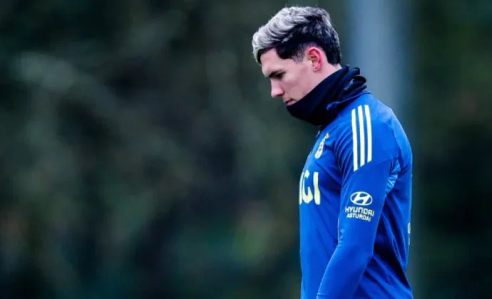 Thiago Borbas y Ovie Ejaria se incorporan al grupo este lunes